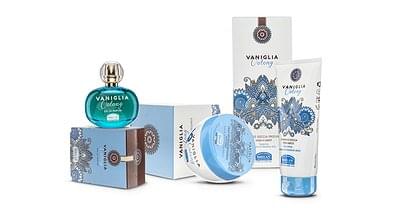 VANIGLIE OOLONG
Съчетание от ванилия, папрат и пикантни нотки характеризират парфюмна серия VANIGLIE OOLONG. За хидратирана и неустоимо мека кожа. Без да нарушава защитната ѝ бариера, леката емулсия попива бързо и подхранва в дълбочина.